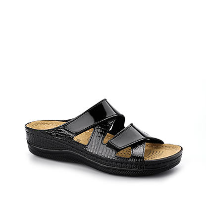Zuri Black Shiny