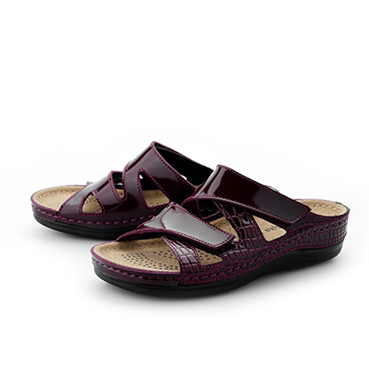 Zuri Bordeaux Shiny